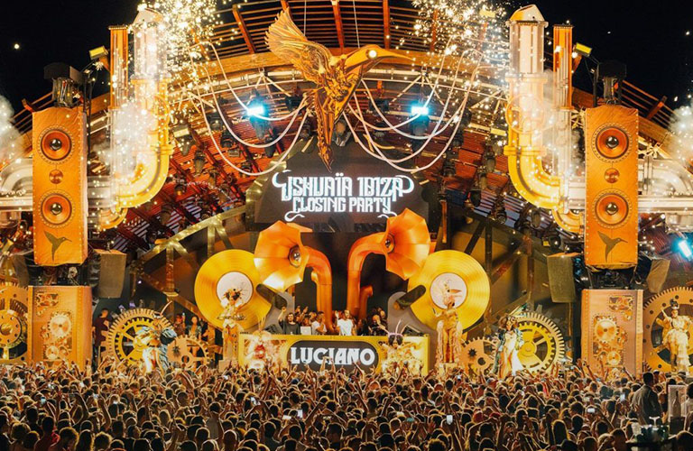 Ushuaia и Pacha: Dj Алекс Кокс заценил лучшие клубы Ибицы