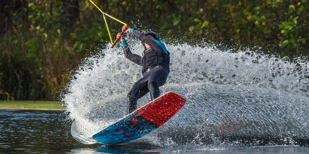 Home Battle on wakeboards, или Соревнования по вейкбордингу в Загородном парке