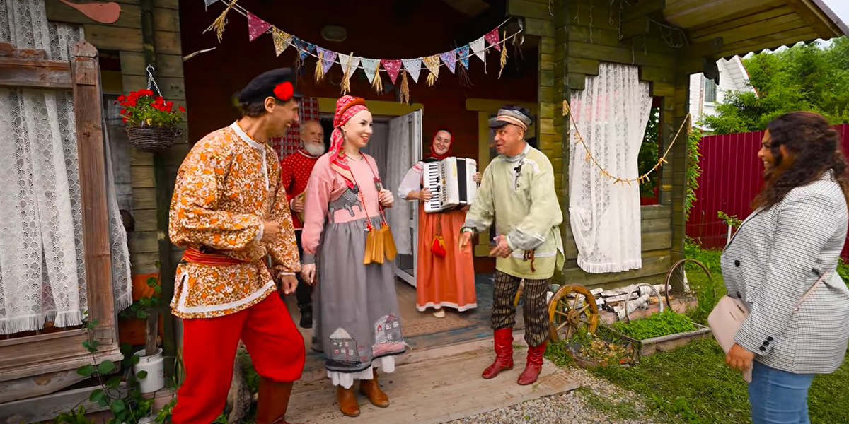 «Ян Буян» в Суздале: байка о приезде Ротшильда и танцы у костра