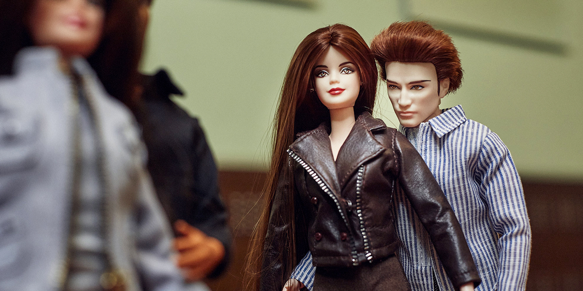 Барби-косплееры владимирского коллекционера: копии героев «Сумерек» и других киновселенных