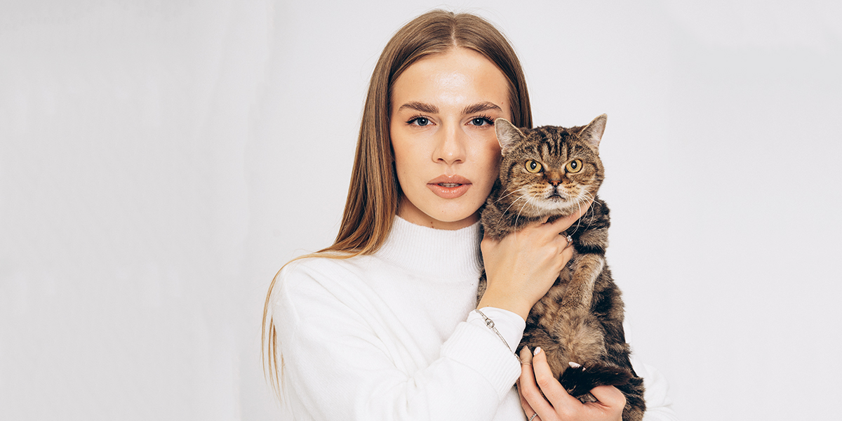 Новый проект помощи бездомным животным: благотворительные фотосессии для людей и пушистых моделей