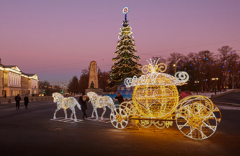 Когда карета превращается в тыкву. Владимирская айдентика в свете новогодних огней
