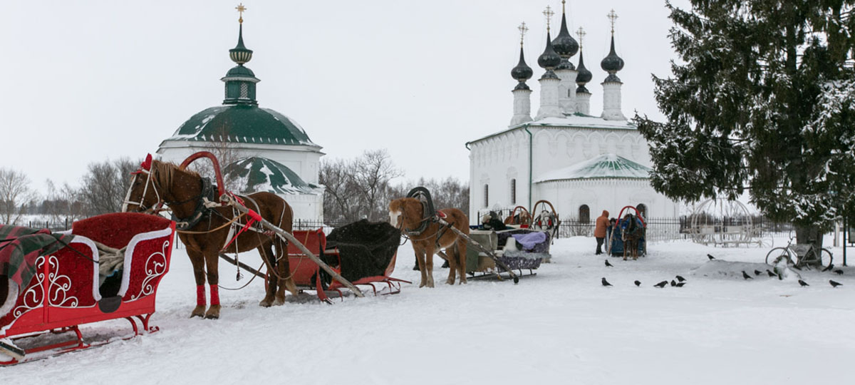 Домчать на машине или даже карете: Тест-драйв онлайн-такси Ixat