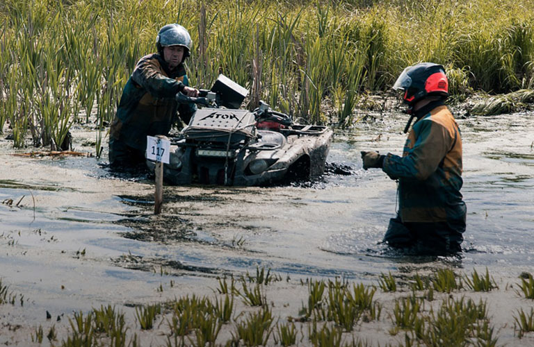 Весело и грязно! Внедорожники показали класс на «Велес-трофи»