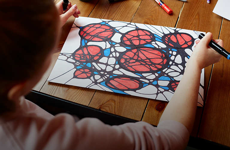 Из кружков и линий владимирцы создали нейронные связи, ведущие к мечте и богатству