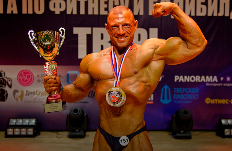 «Каждое выступление как главное в жизни»: владимирские бодибилдеры о первых победах этой весны