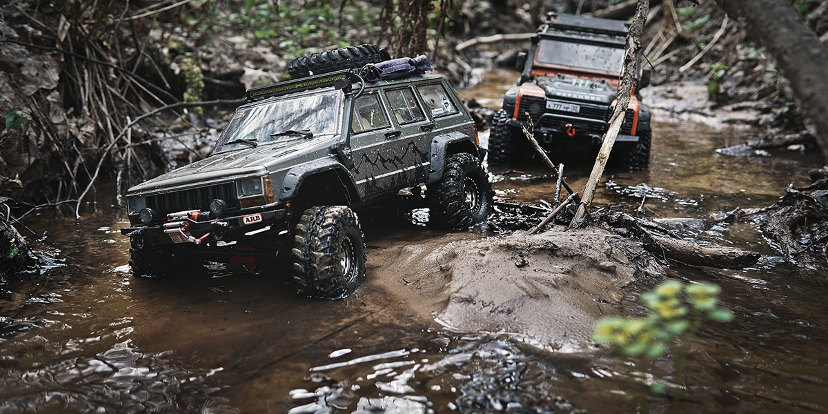 Машинки для взрослых: гонки на миниатюрных внедорожниках за 100 000 рублей