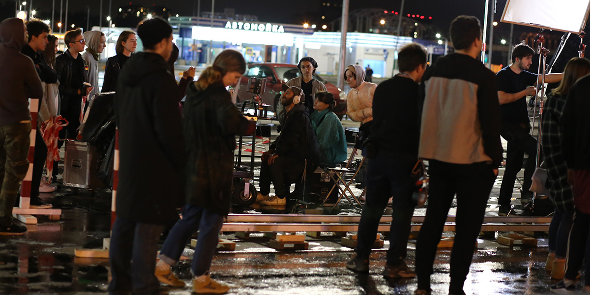 Сценарий жизни режиссера, собравшего награды на международных фестивалях