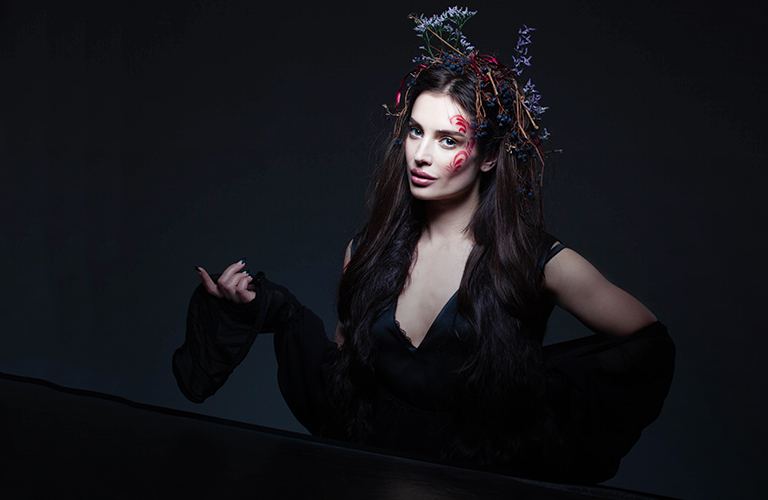 Финалистка шоу «Голос-4» Ольга Задонская и ее новый хит-заклинание от темных сил