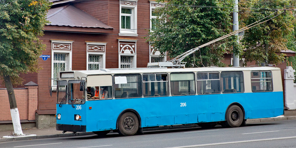 Троллейбус из 90-х. Во Владимире возрождают ретро-транспорт