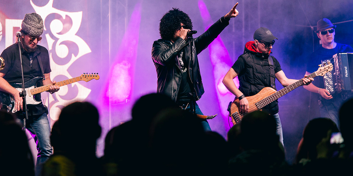 Крайняя степень любовного психоза в новом сингле группы «Рекорд Оркестр»