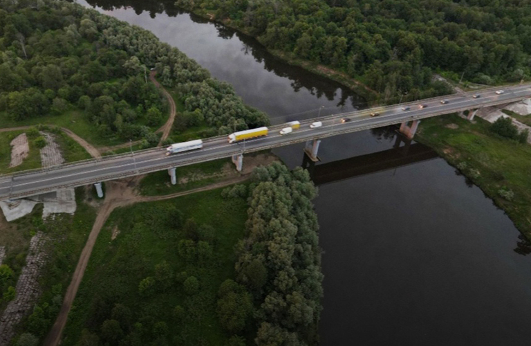 Ограничение движения по мосту и платный проезд по трассе М-12