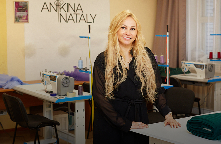 От подиума к собственному ателье: история успеха королевы красоты из Владимира Натальи Аникиной
