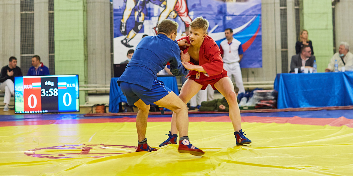 Маленькие чемпионы и настоящие легенды Всероссийского турнира по самбо