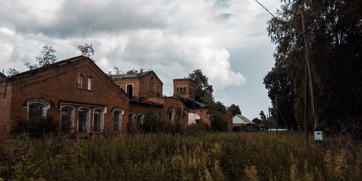 Тур выходного дня: Замок с разрушенной башней