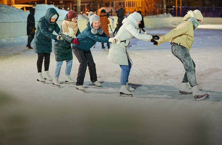 Катки Владимира: где и почем можно встать на лед?