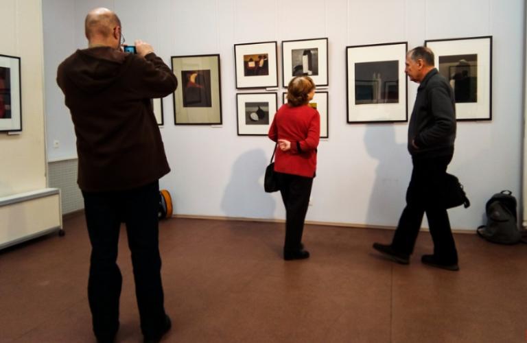 Пастель и наждачка. «Формула чувств» от художника с мировым именем Петра Дика