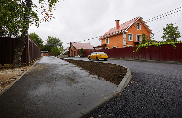 На дачу с комфортом и USB-портом! Новые вагоны, общественный транспорт и дорога в Пиганово