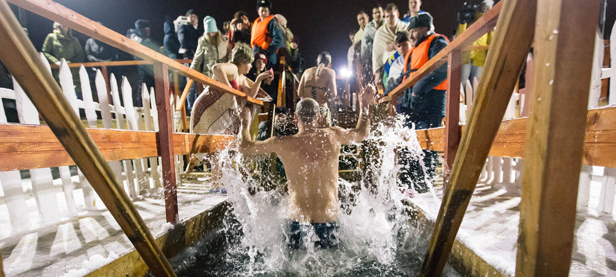 Из тепла да в прорубь! Где и в чем владимирцам окунуться в крещенскую купель?