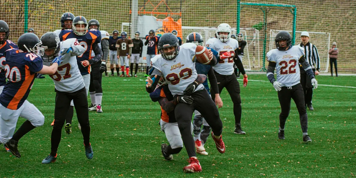 Союз ярости: владимирские регбисты и американские футболисты объединились