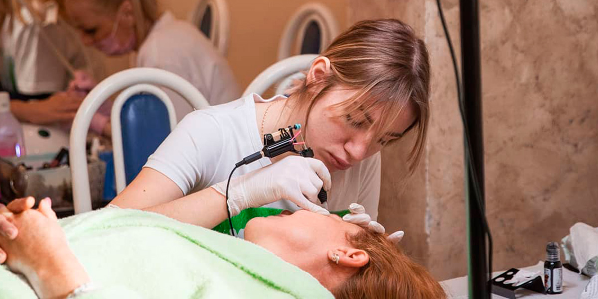 Мастер, который бесплатно помогает вернуть женственность и полюбить свое тело