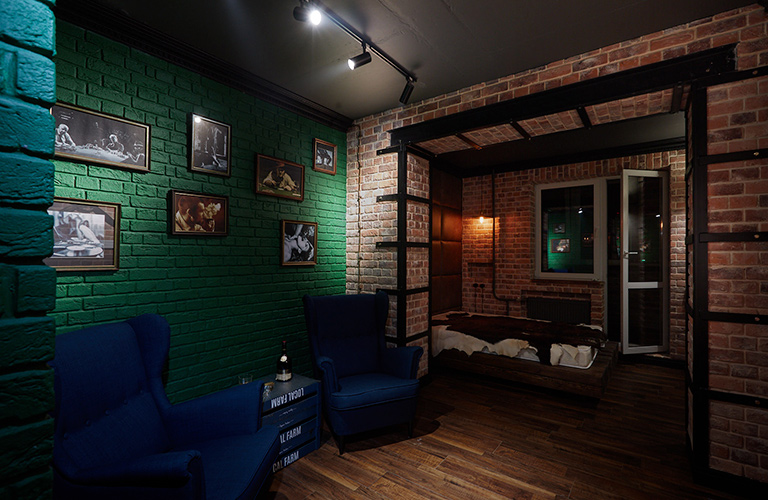 Берлога с видом. Экскурсия по брутальной квартире в Веризино