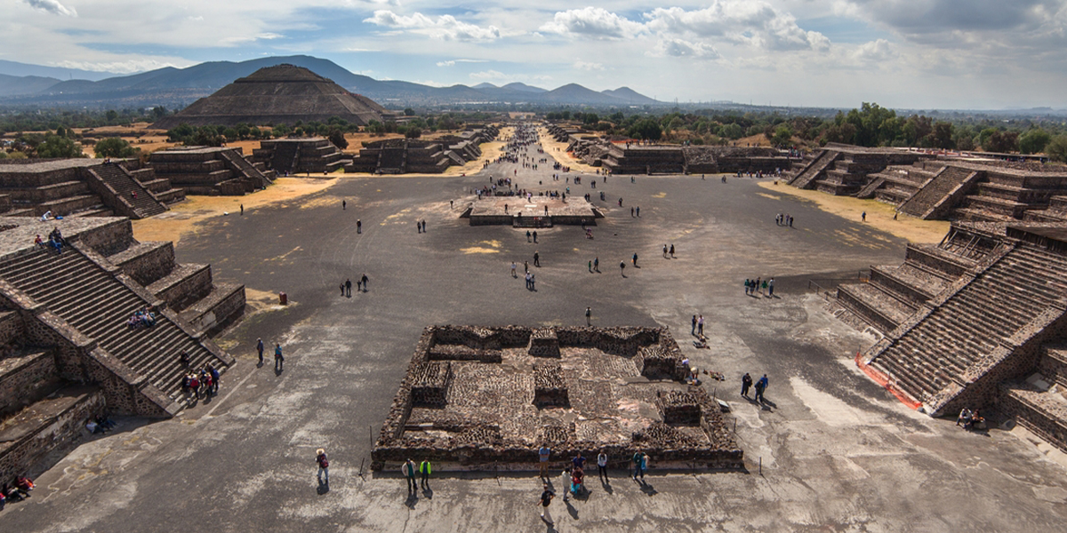Владимир Никонов о стрит-фотографии, внезапных людях и треш-съемке в Мексике