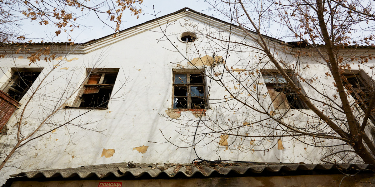 Дом с Дали и Ван Гогом снесут, а на Подбельского возведут трехэтажный особняк в классическом стиле?