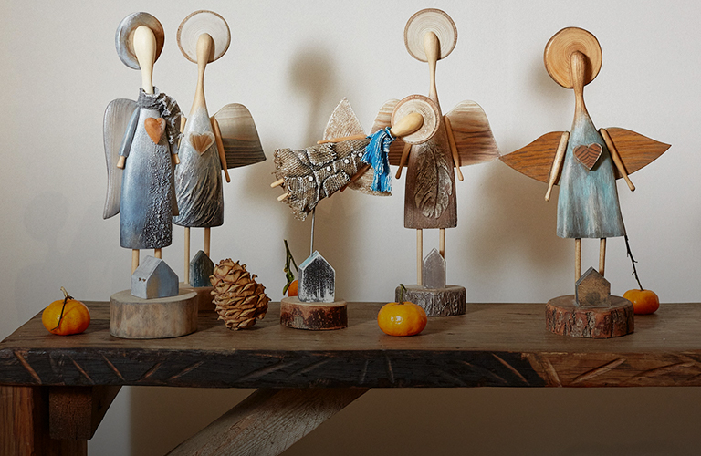 Рождественская история Натальи Власовой: «Ангелы, которых я создаю, сами знают, к кому полетят»