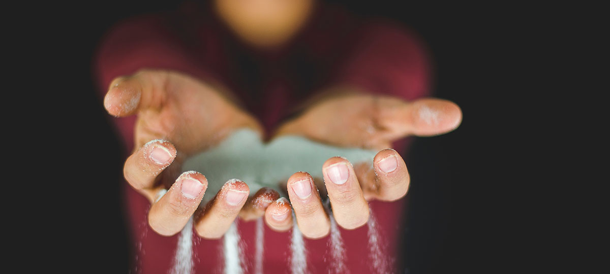 Владимирцев познакомили с богемным артхаусом и сахарной анимацией