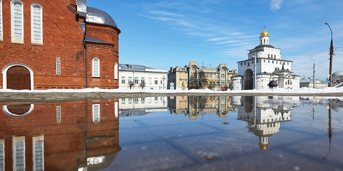 Полеты на дирижабле и теплые общественные туалеты: чего не хватает Владимирской области?
