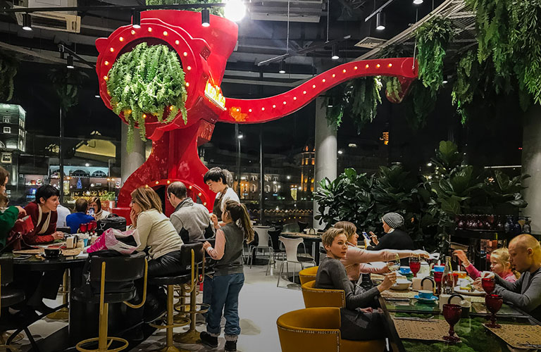 Рванем на выходные? Московский парк “Зарядье”