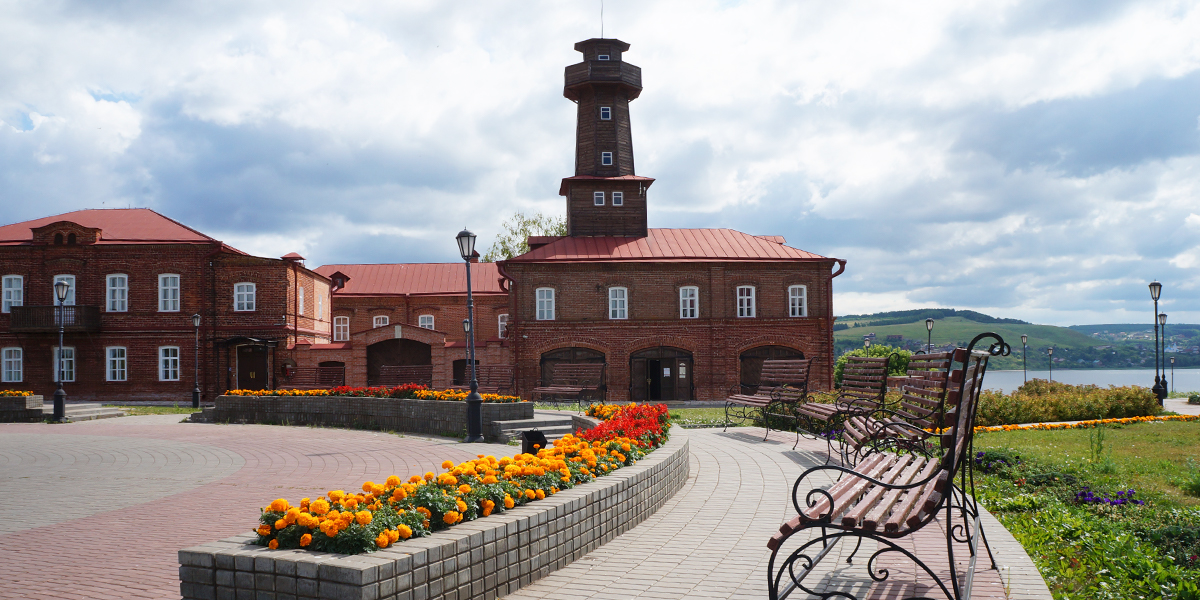 Башни, видевшие огонь и время. Примечательные пожарные каланчи в архиве владимирского архитектора