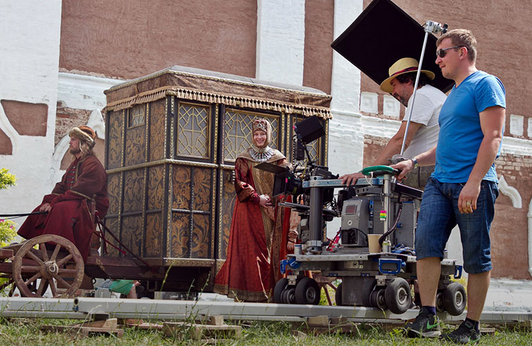  Смех сквозь подозрения. В Суздале снова будут снимать кино