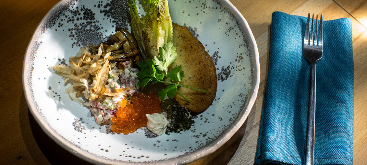 Деликатесные лайфхаки: Как выбирать, солить и есть икру?