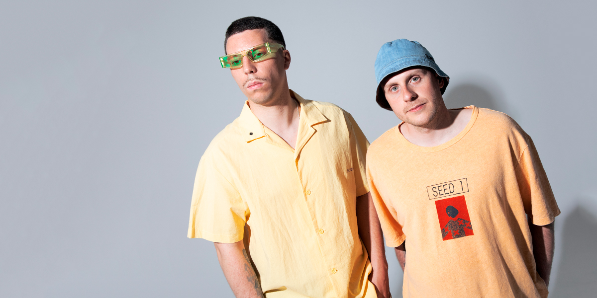 Кольчугинские парни, уже читавшие рэп с Витей из «АК-47», записали новый трек со Смоки Мо