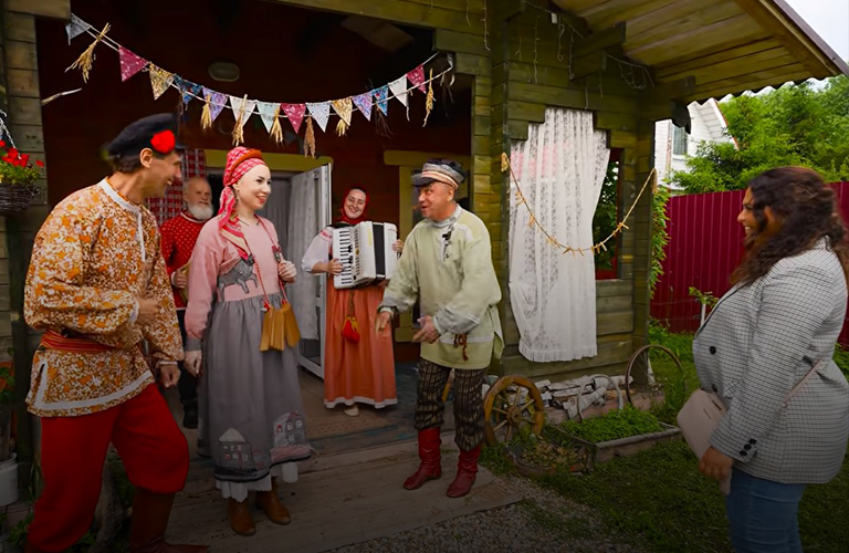 «Ян Буян» в Суздале: байка о приезде Ротшильда и танцы у костра