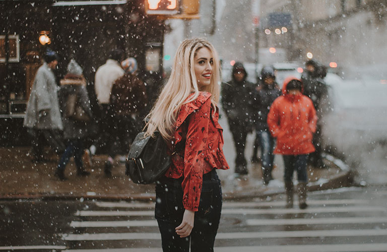 Советы мастера. Выбираем средства для ухода за волосами в зимний период