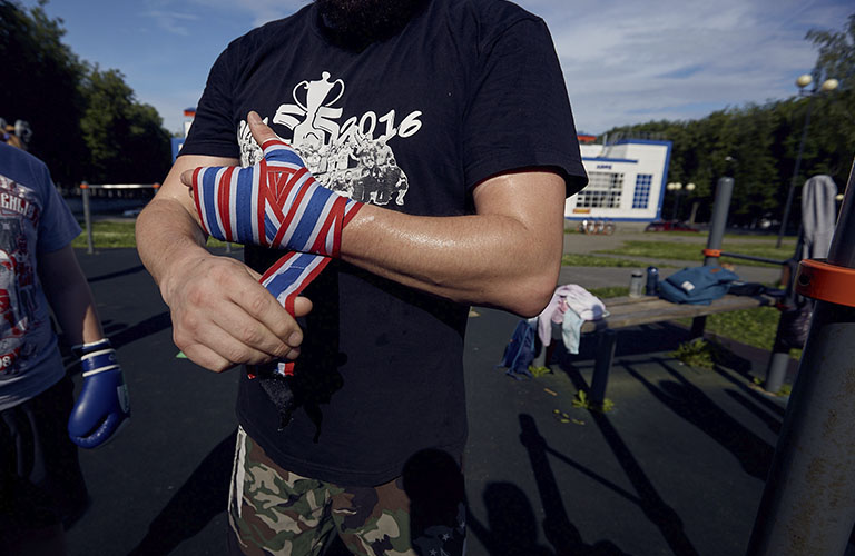 Бойцовский клуб по-владимирски: спарринги в парке без теории Тайлера Дердена