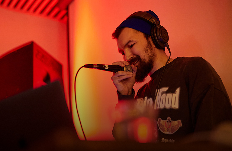 Новый альбом саунд-дизайнера, который играет на топовых фестивалях электронной музыки