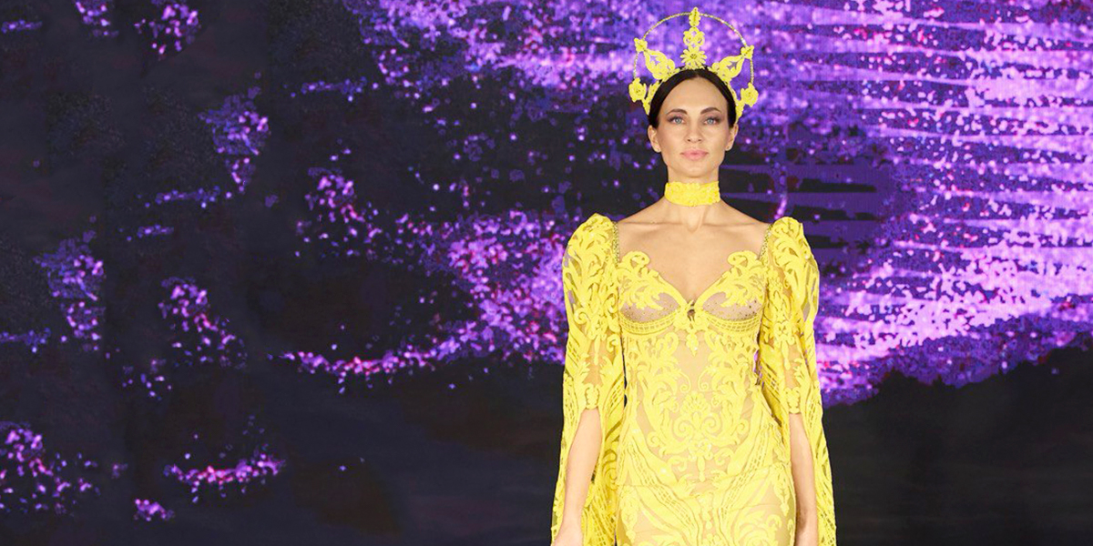 Кружева и рукава-лебеди: сказочный образ владимирской красавицы на Неделе моды в Москве