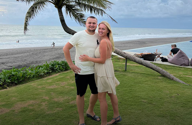 Изумрудный океан «Балийских Мальдив» и подводные статуи. Владимирцы о жизни на райском острове