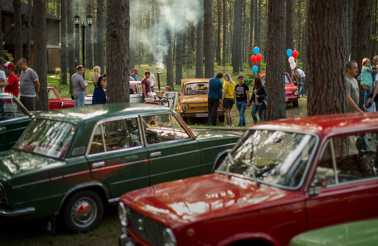 Самый большой «Ретро Гараж»: 400 гостей и 86 экспонатов