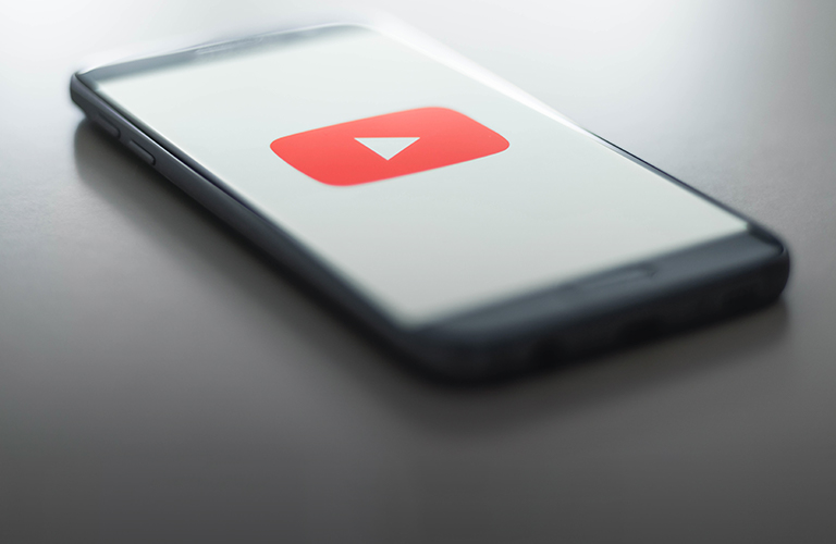 Есть ли жизнь без YouTube: видеоблогеры из Владимира о блокировке хостинга и ее последствиях