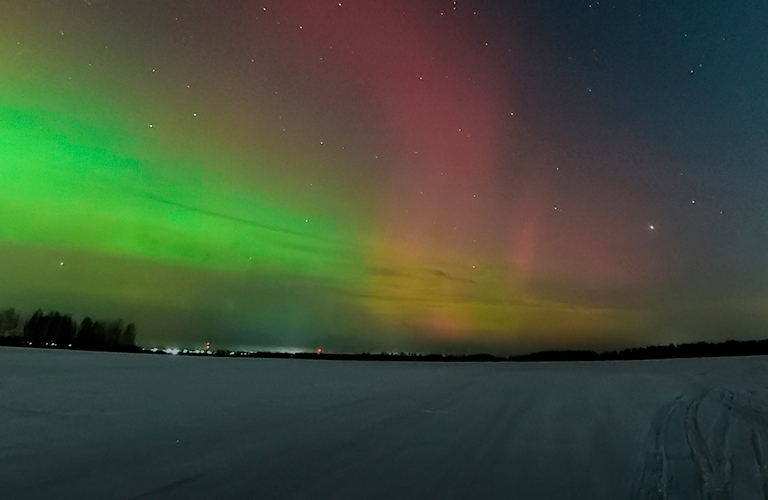 Эффектное визуальное шоу. Полярное сияние в небе над Ковровским районом