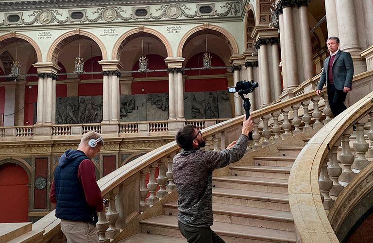 Непризнанный суздальский гений, или Фильм о создателе русского фарфора