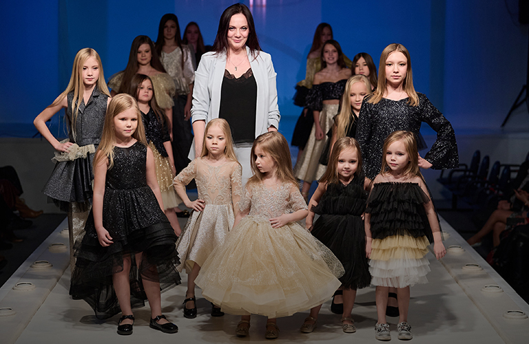 Владимирские дети-модели покорили Дом моды Вячеслава Зайцева