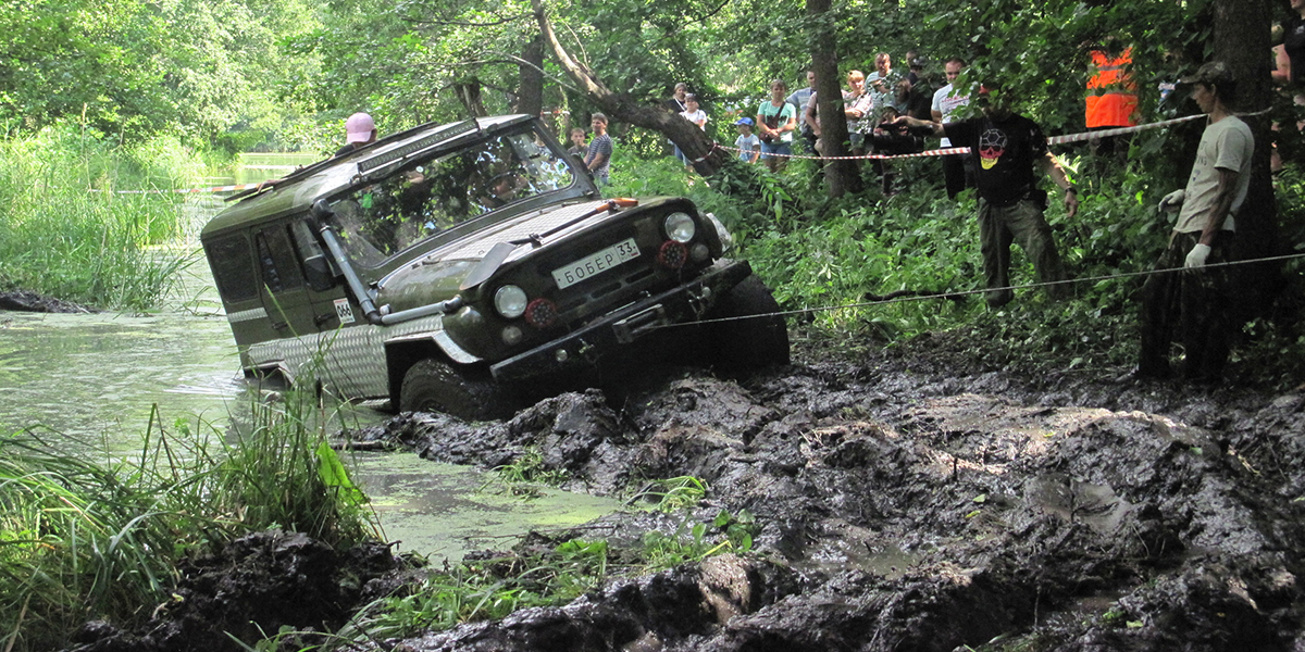 Ночные гонки с призраками на фестивале бездорожья «Мстёрские тропы»