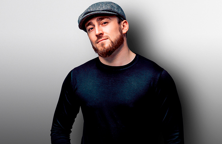 Султан Лагучев споет про горький вкус любви, а Елизавета Варвара Аранова расскажет о скелетах в шкафу