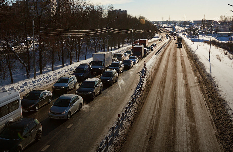 Новые троллейбусы, школьные автобусы и планы по усовершенствованию дорог в области